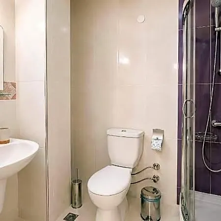 Alayaz Hotel